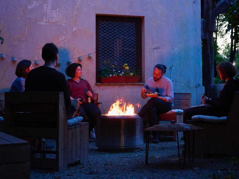 Gastsaal im Betahof – perfekte Location für rustikale Hochzeiten in Niedersachsen